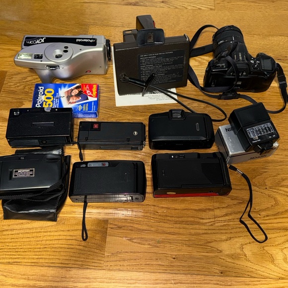 Lot Of 9 Mixed Film Cameras - Picture 3 of 9